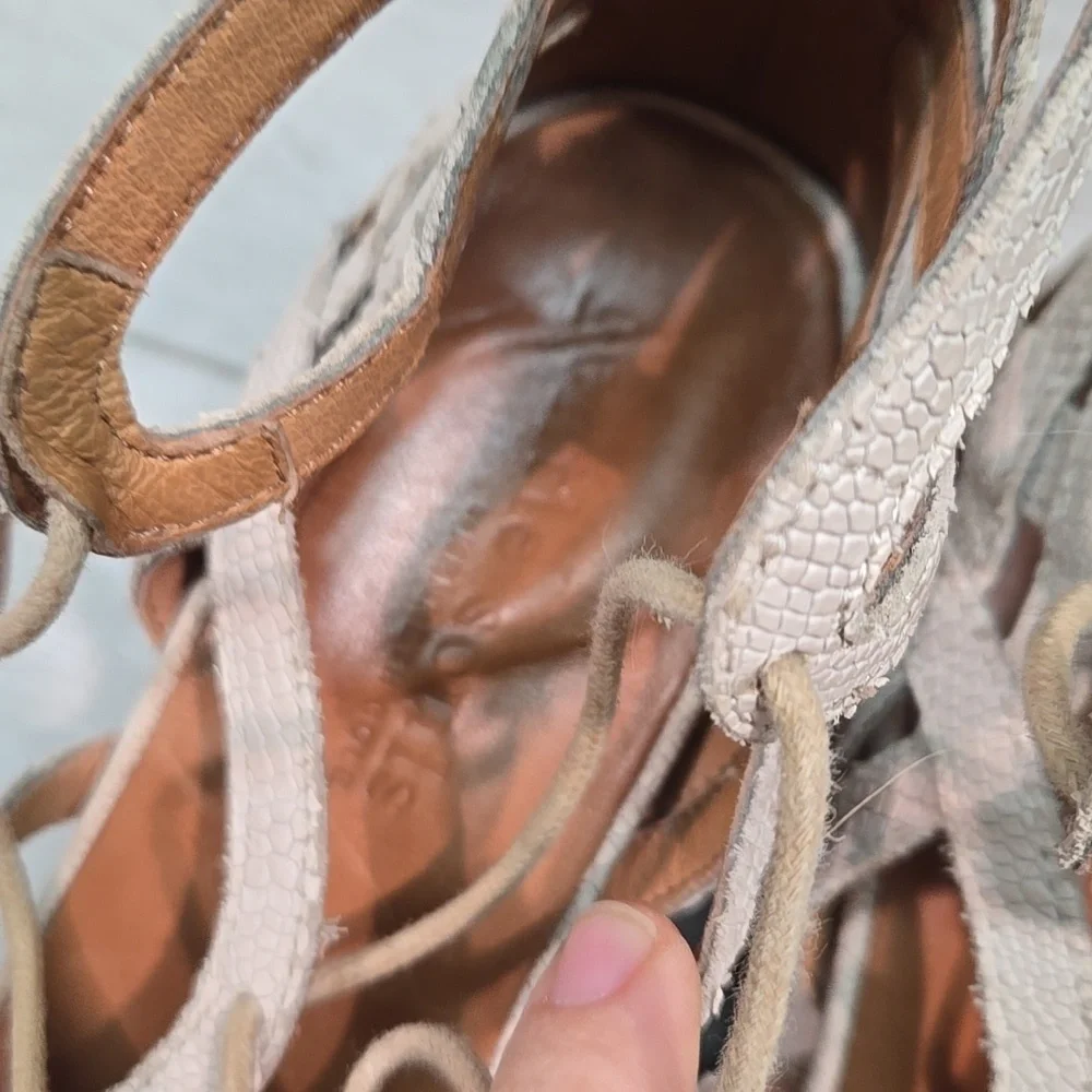 Gentle Souls Women's Lace Up Wedge Leather Hobo Boho Wedge Sandals Sz 8.5M Blush
